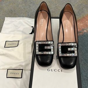 Perfect Condition Gucci Woman Shoes- Size 34